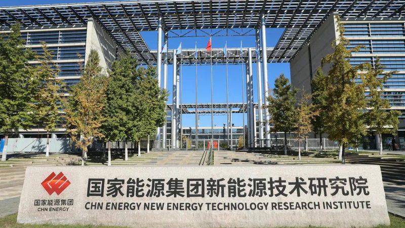 在选购工商业光伏组件时，以下指标值得关注：